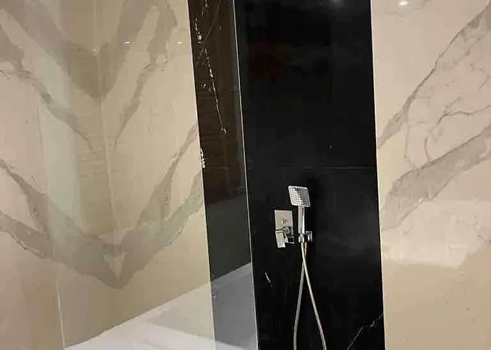 Lozenets Executive Apartment With Private Parking Lejlighed *